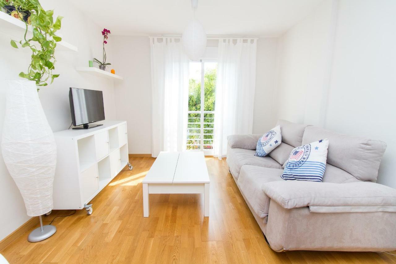 Charming Apartment In Pedregalejo マラガ エクステリア 写真